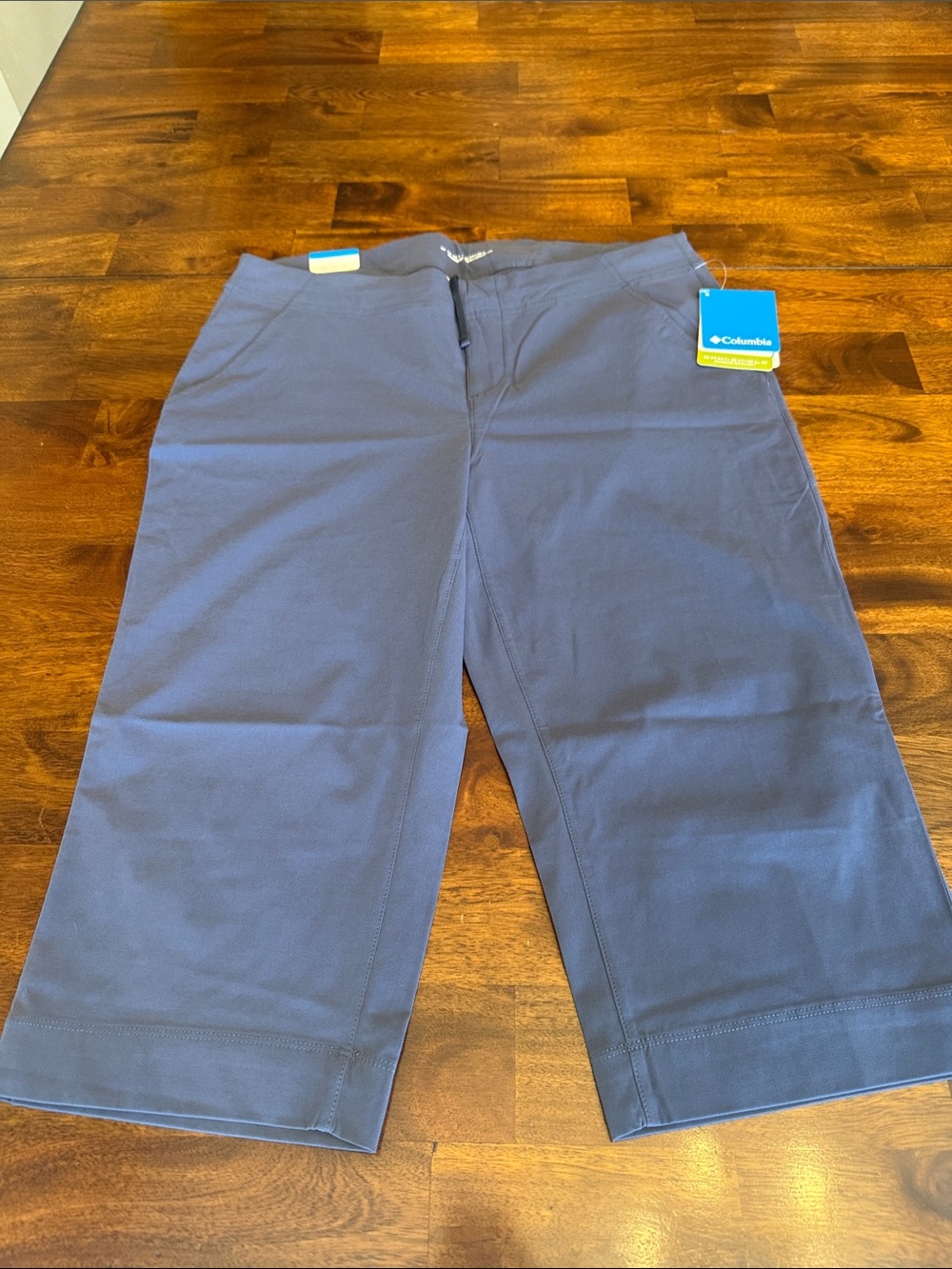 Columbia Dark Blue Cropped Performance Pants